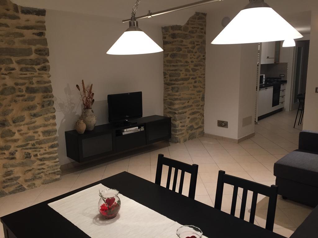 Appartamento Le Bourneau Aosta Exterior photo